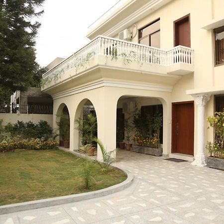 Royal Grace Guest House Islamabad Zewnętrze zdjęcie